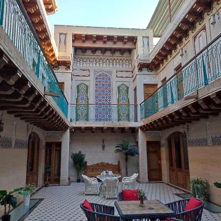 בוקורו Asal Boutique Hotel מראה חיצוני תמונה