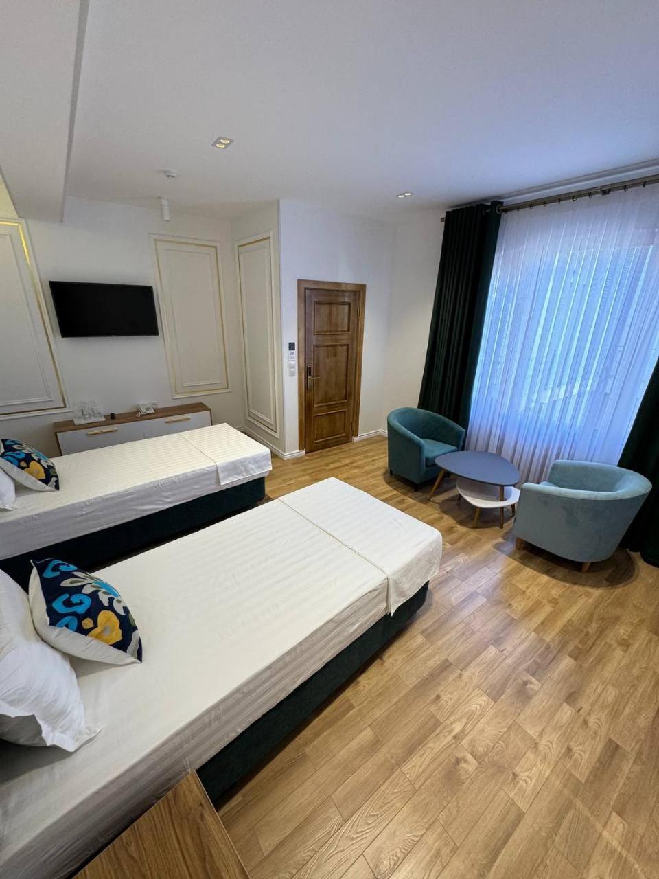 בוקורו Asal Boutique Hotel מראה חיצוני תמונה